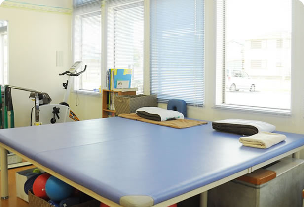 医院紹介ストレッチ台画像